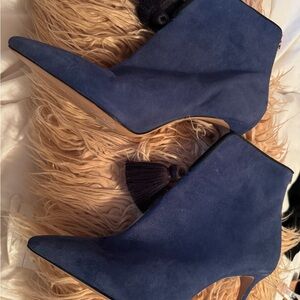 BN - Schutz Suede Boots
